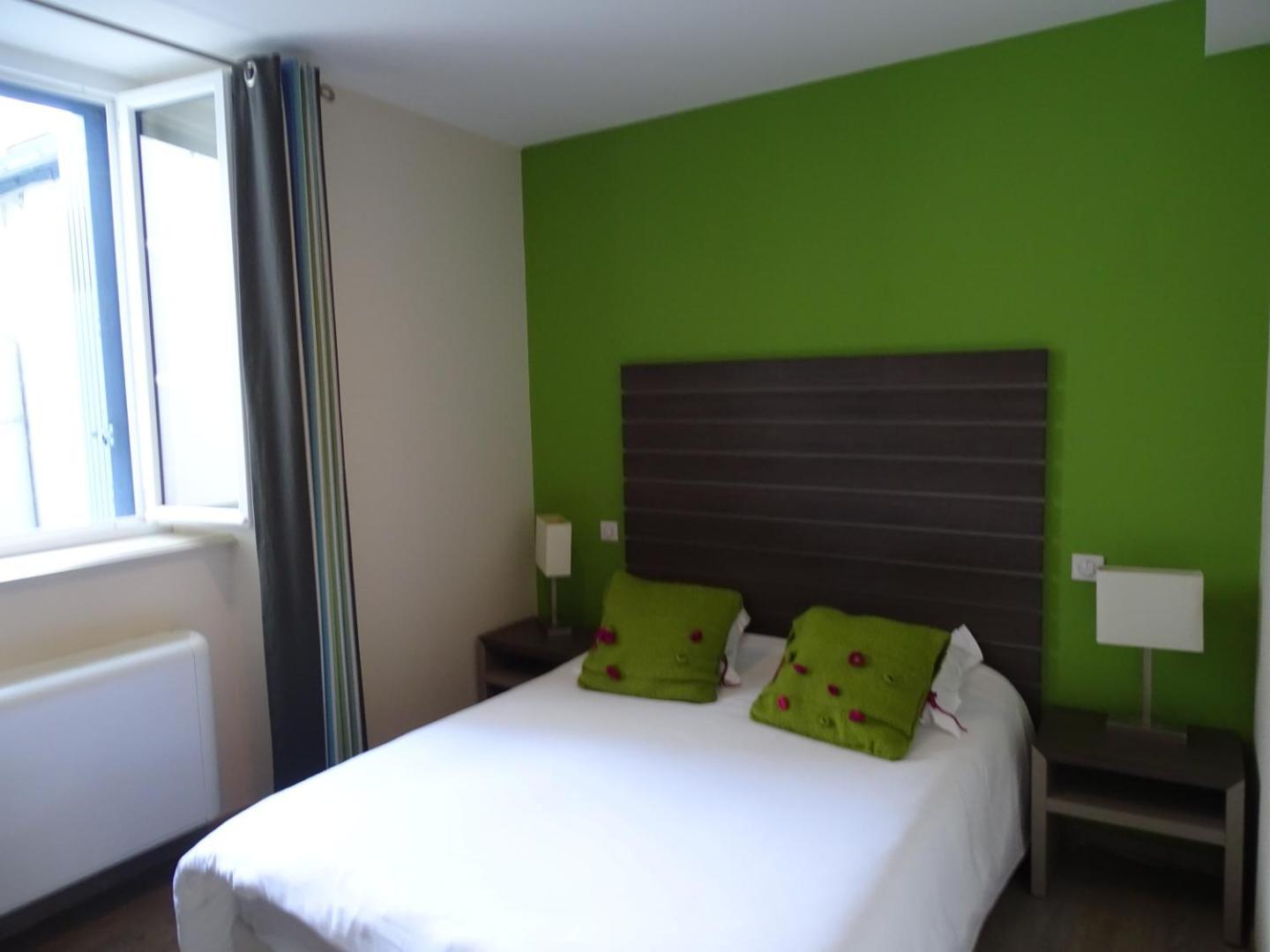 Hotel De La Poste Tardets-Sorholus Eksteriør billede